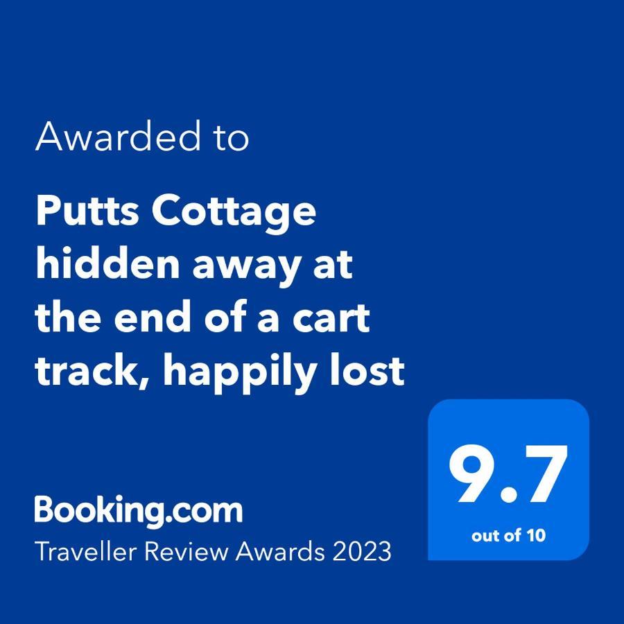 Putts Cottage Hidden Away At The End Of A Cart Track, Happily Lost Sudbury  Zewnętrze zdjęcie